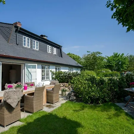 Ferien Domizil Munkmarscher Chaussee 7 *