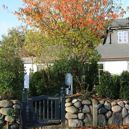 Ferien Domizil Munkmarscher Chaussee 7 Holiday home Keitum